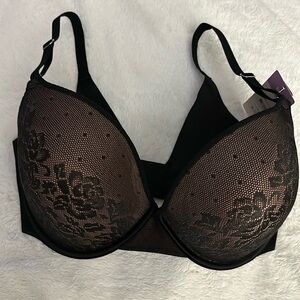 Secret Treasures natural lift smoothing push-up bra.Brand new w/tags 36DD